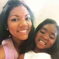 Jada Roberson Photo 6