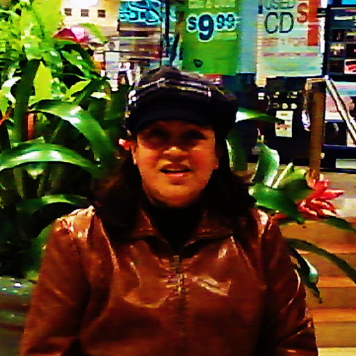 Jannette Perez Photo 14