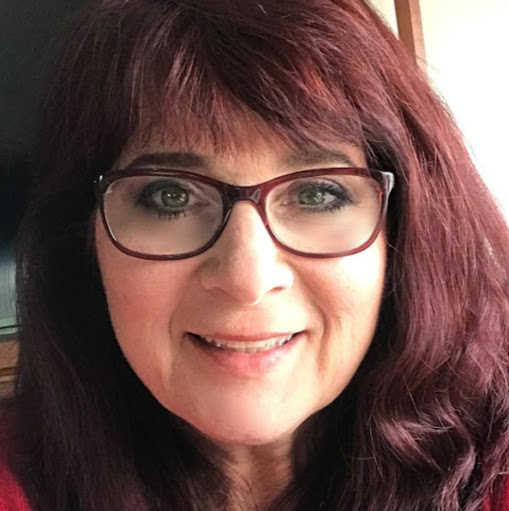 Susan Myers Photo 32