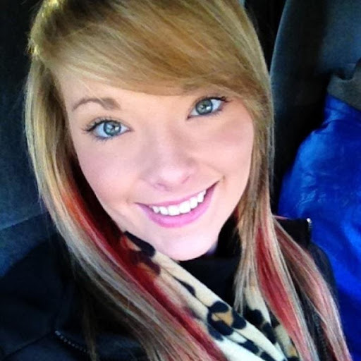 Allison Huff Photo 32