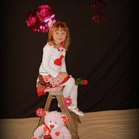 Valerie Reynolds Photo 12