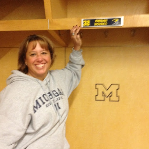 Valerie Hines Photo 31