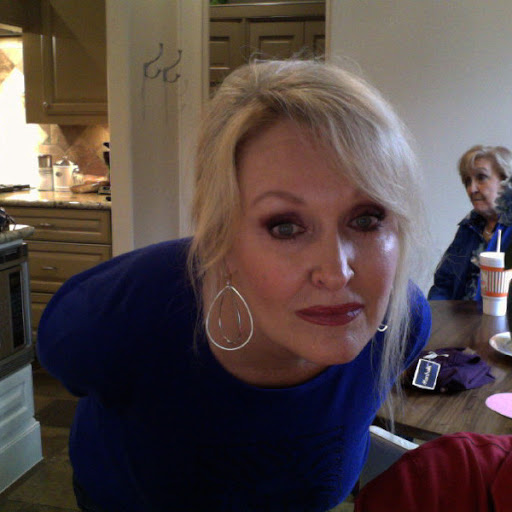 Teri Webb Photo 32