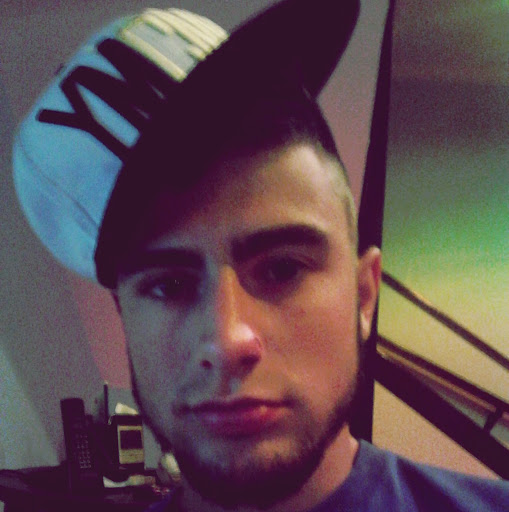Robert Neri Photo 9