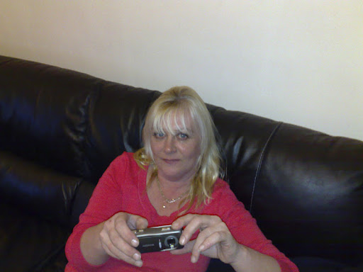 Beverley Smith Photo 32