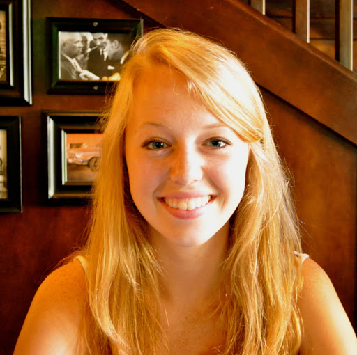 Abby Howell Photo 31