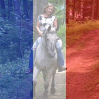 Sarah Whitten Photo 22