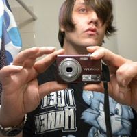 Ben Riggs Photo 28