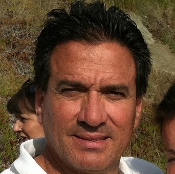 Robert Lopez Photo 19