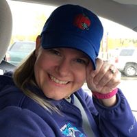 Elizabeth Larson Photo 17