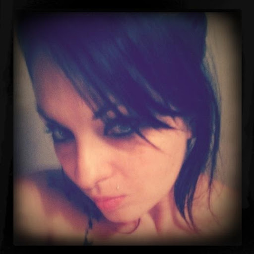 Angela Mobley Photo 2
