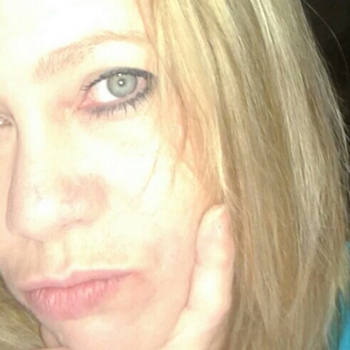 Rebecca Lind Photo 8