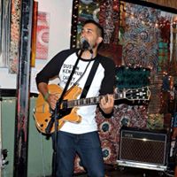 Mike Strong Photo 24