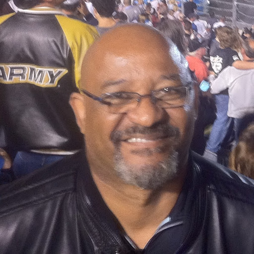 Lamont Mitchell Photo 28