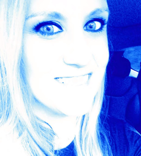 Angie Anderson Photo 40