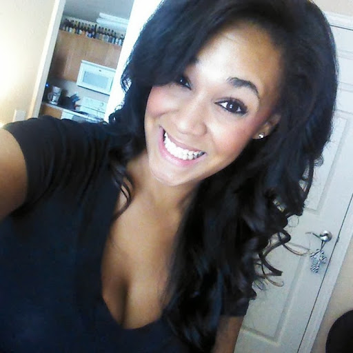 Danielle Greene Photo 40