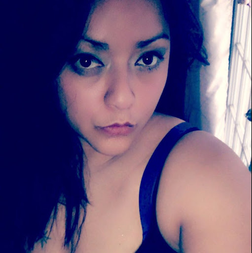 Sandra Robles Photo 11
