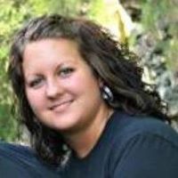 Amanda Harris Photo 32