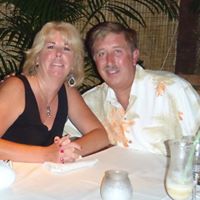 Sandy Gibbs Photo 37