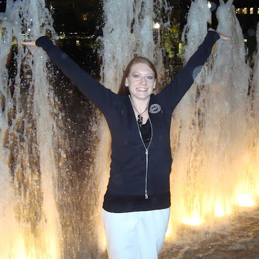 Cassandra Myers Photo 33