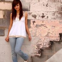 Kate Weber Photo 22