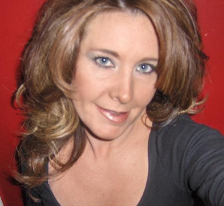 Kelly Casey Photo 30