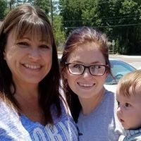Tonya Yates Photo 15