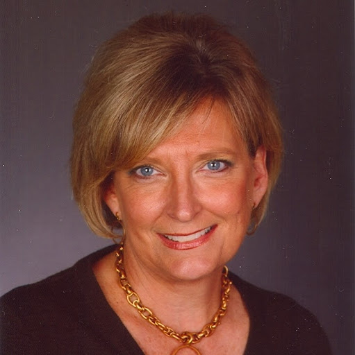 Diane Callahan Photo 30