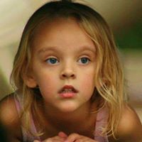 Elizabeth Dahm Photo 3