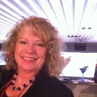 Susanne Hart Photo 8