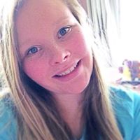 Rebecca Lilly Photo 2
