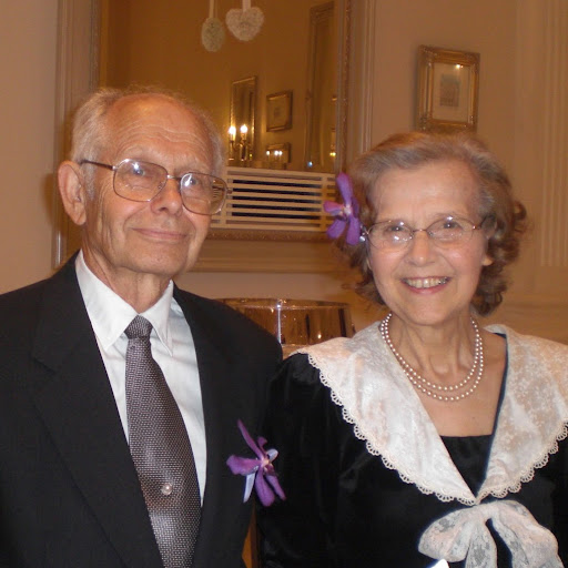 Carol Wilkinson Photo 15