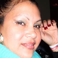 Antonia Robles Photo 9