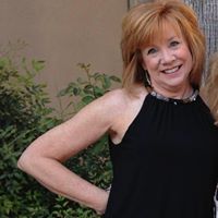 Julia Downing Photo 22