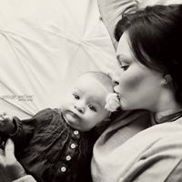 Corinne Weis Photo 9