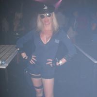 Michelle Gooding Photo 15