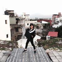 Debby Sung Photo 7