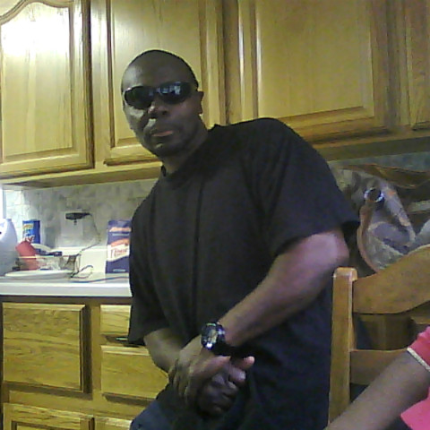 Johnnie Thompson Photo 12