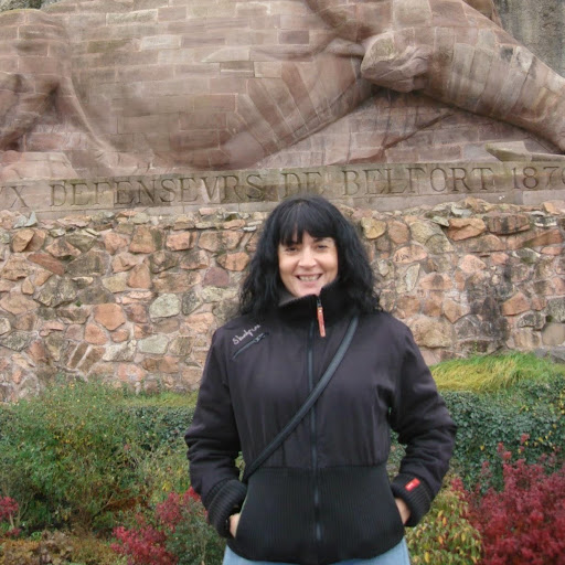 Sylvia Ruiz Photo 2