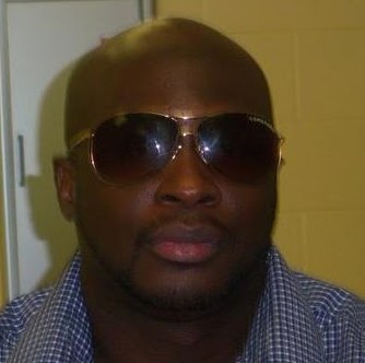 Sheldon Jones Photo 31