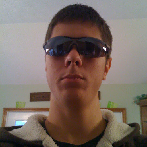 Aaron Burns Photo 21