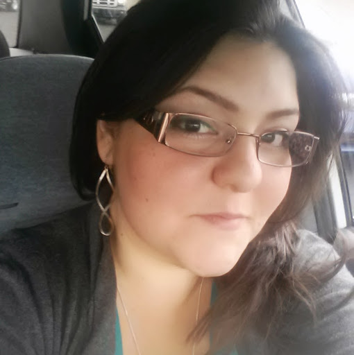 Victoria Gonzales Photo 34