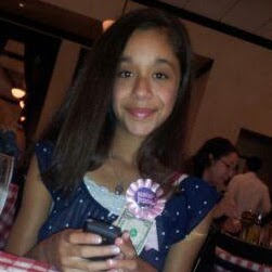 Julie Alvarado Photo 11