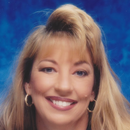Diana Moore Photo 31