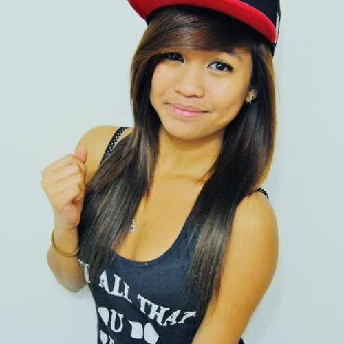Robin Reyes Photo 34