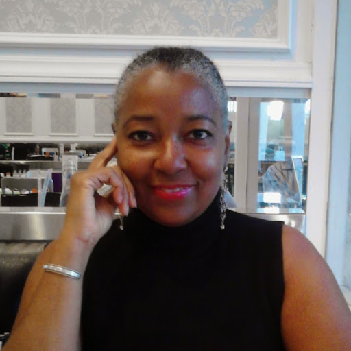 Terri Thomas Photo 10