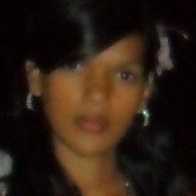 Luz Lemos Photo 12