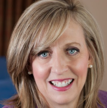 Lorie Gardner Photo 3