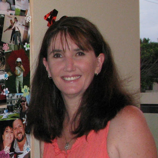Gayle Wells Photo 10