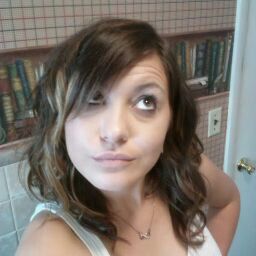 Renee Mills Photo 18